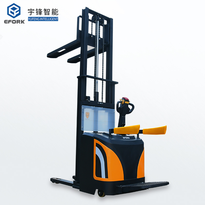托盘堆垛车(站驾式)二代